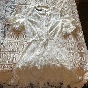 Elegant White/Ivory Dress with detailed Lace